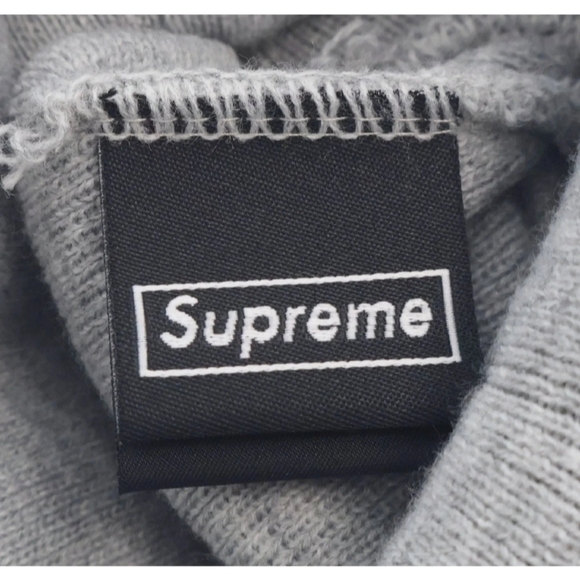 Supreme Gray Beanie - Picture 2 of 8